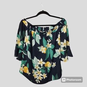 Old Navy Black tropical cold-shoulder top, Large